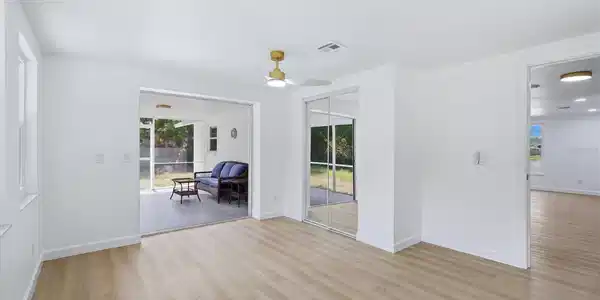 Image 4 Image 4