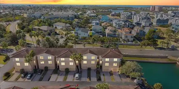 5627 RED SNAPPER COURT