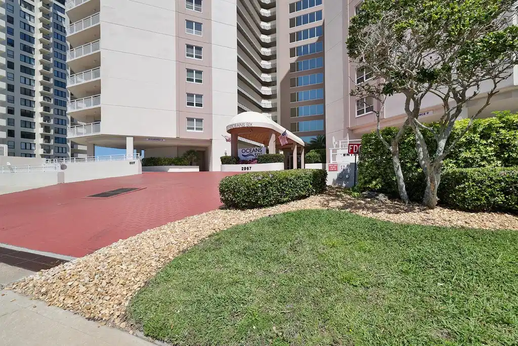 Image 1 Image 1
