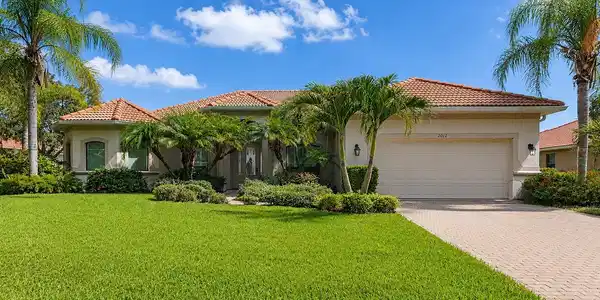2012 ISLAND ESTATES DRIVE