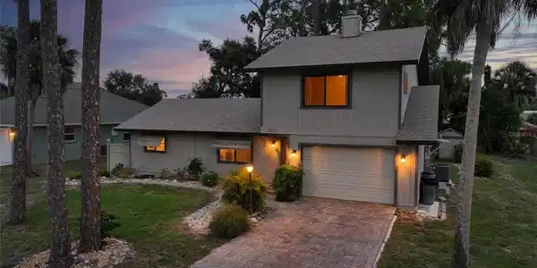 2631 FIESTA DRIVE
