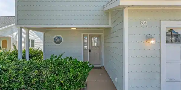32 ANDOVER DRIVE