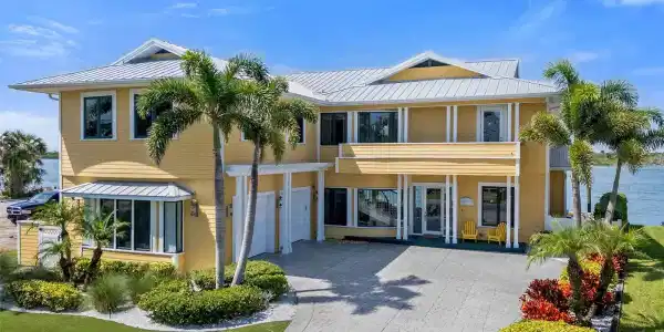 2012 SPYGLASS LANE