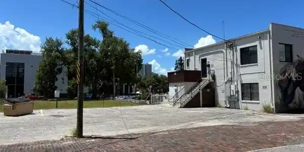 Image 4 Image 4