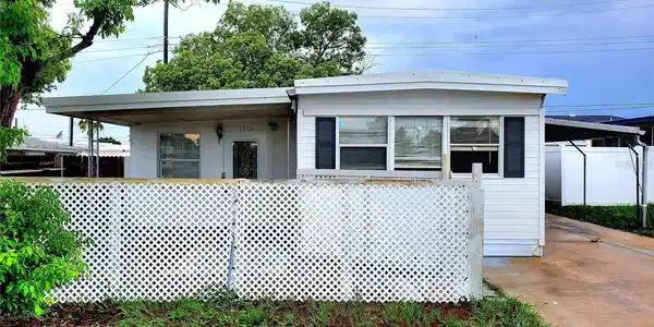 1908 SHADY COVE DRIVE