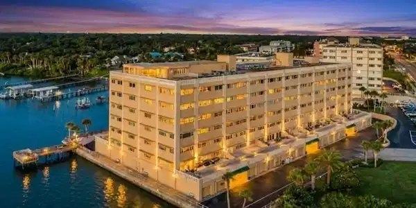 100 BLUFF VIEW DRIVE