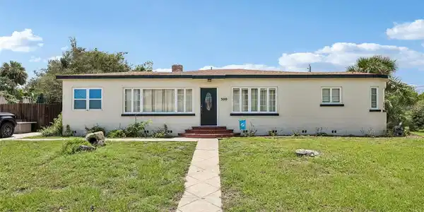300 REVILO BOULEVARD