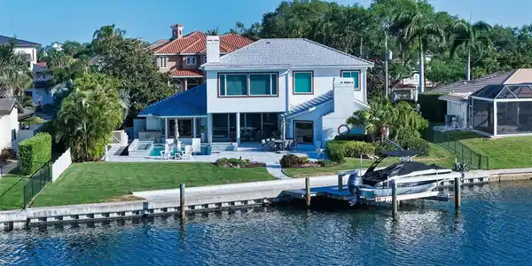 7689 COVE TERRACE