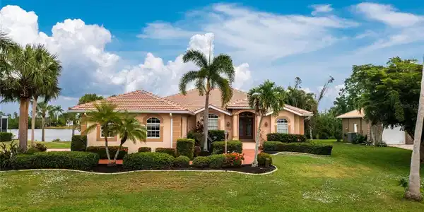1112 MUSCOVIE COURT
