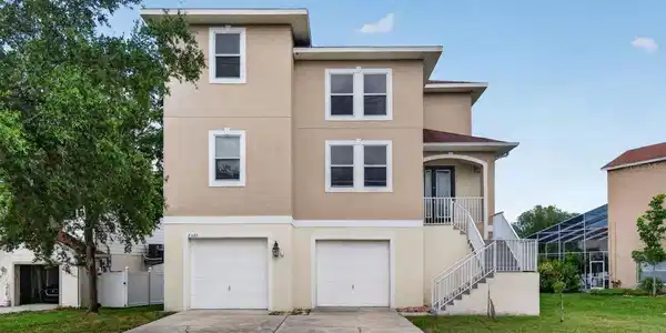 7327 BRIGHTWATERS COURT