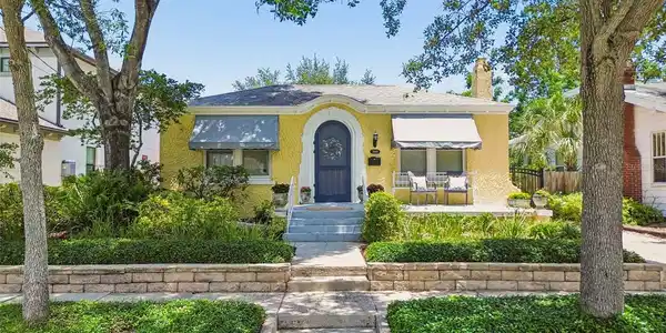 2909 W SAN RAFAEL STREET