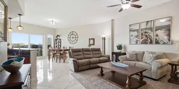 Image 4 Image 4