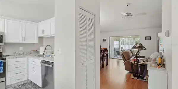 Image 4 Image 4