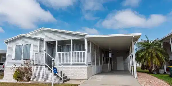 3 ROTTERDAM DRIVE