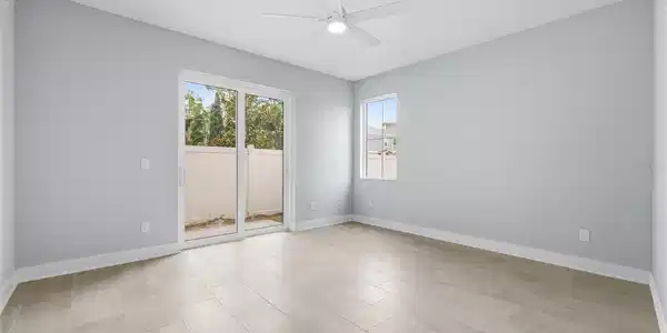 Image 4 Image 4