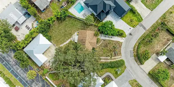 1300 LOMA LINDA COURT