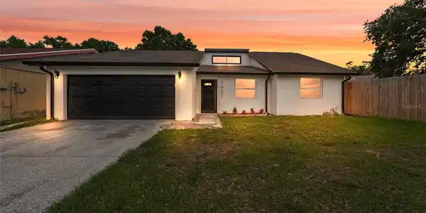 7901 TIMBERLANE WEST DRIVE