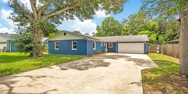 236 MCINTOSH ROAD