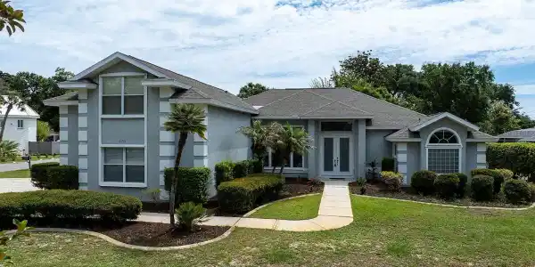 2711 JOHN ANDERSON DRIVE