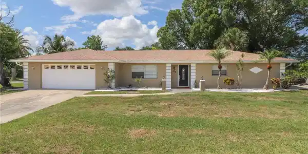 215 TARPON WAY