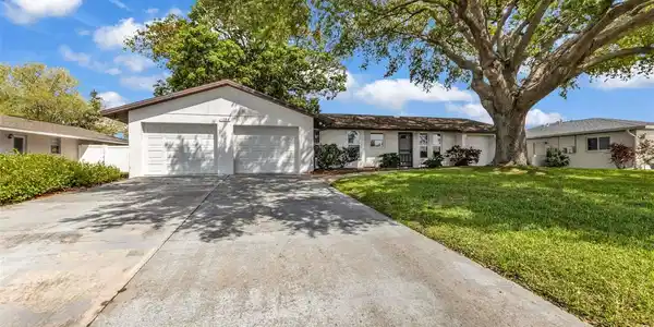 1238 WATERSIDE LANE