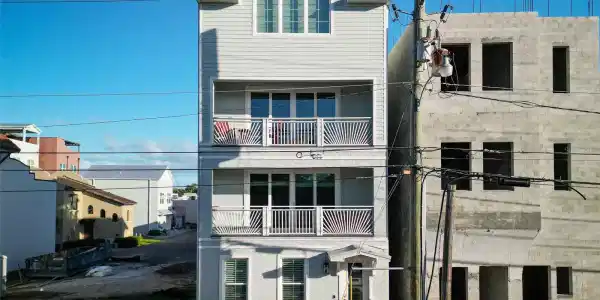 140 JULIA STREET