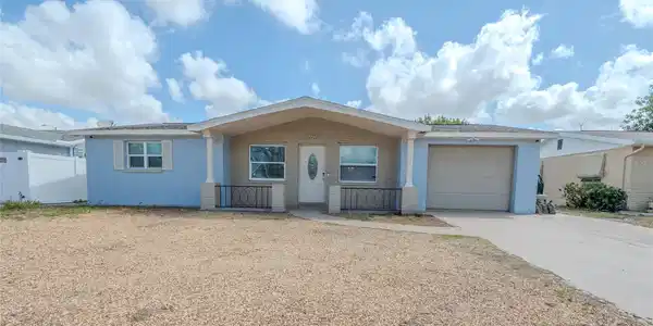1050 DEAL LANE