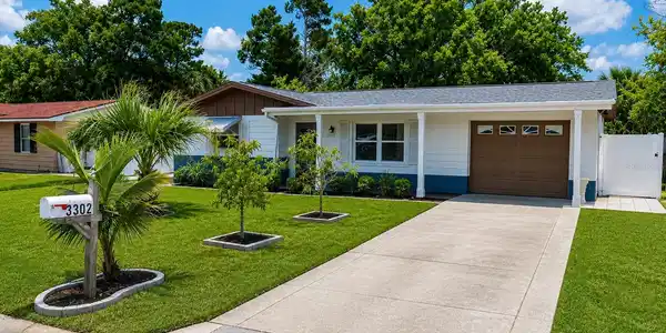 3302 ROCK ROYAL DRIVE