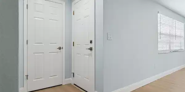 Image 4 Image 4
