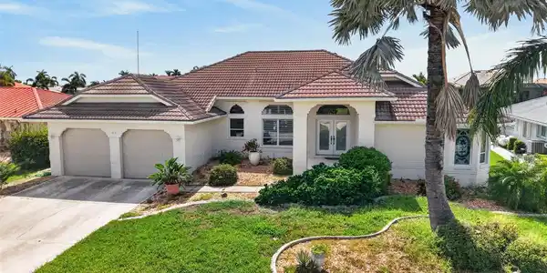 31 SABAL DRIVE