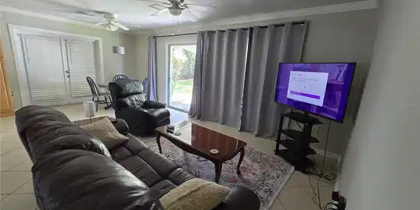 Image 4 Image 4