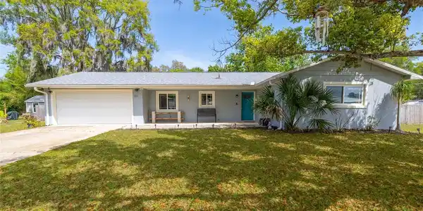 1709 UMBRELLA TREE DRIVE