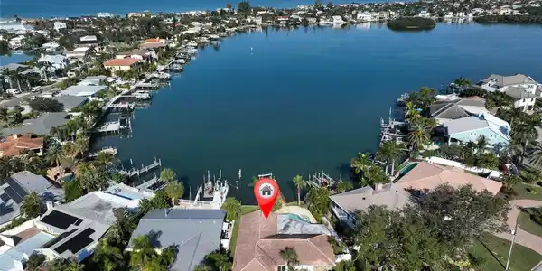 410 HARBOR DRIVE N