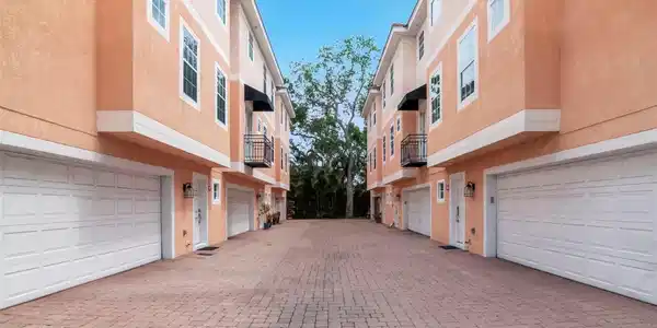 Image 4 Image 4