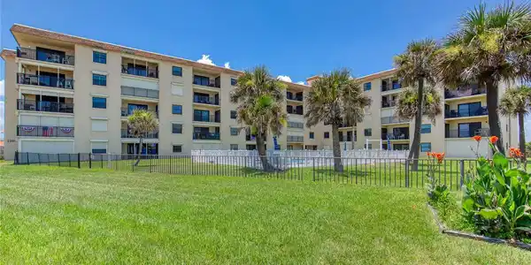 2290 OCEAN SHORE BOULEVARD