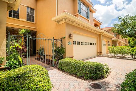 3663 SQUARE WEST LANE