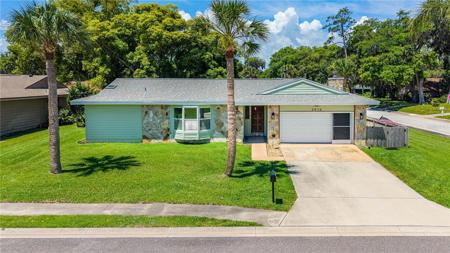 2916 FOXCROFT LANE