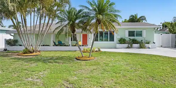 231 OCEAN BOULEVARD