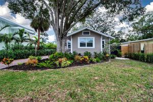 2250 HILLVIEW