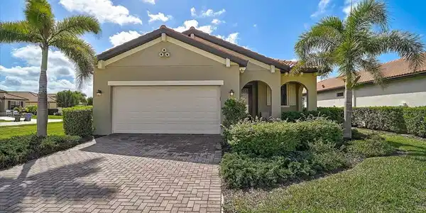 10209 FIDDLEWOOD DRIVE