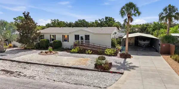 110 W MARLAND COURT