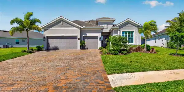 25000 HALLIANA LANE