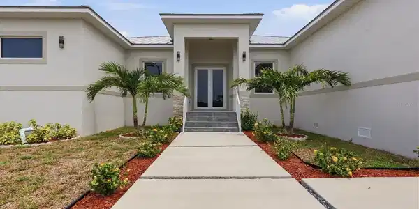 14663 LILLIAN CIRCLE