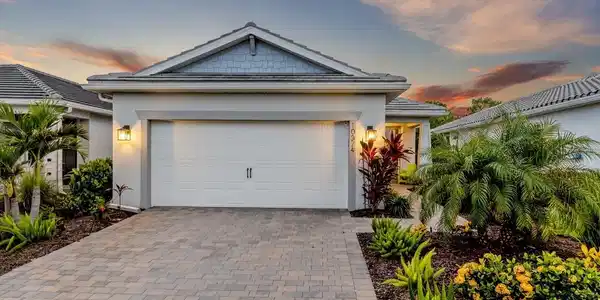 10374 ABACO FALLS DRIVE