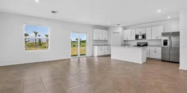 Image 4 Image 4
