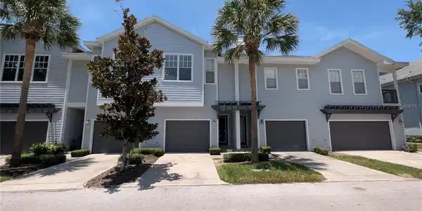 8319 KING BLOSSOM COURT