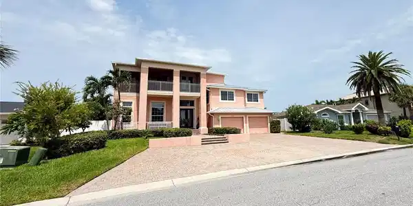 2216 DONATO DRIVE