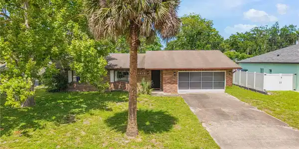 1923 SABAL PALM DRIVE