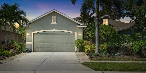 2235 PARROT FISH DRIVE