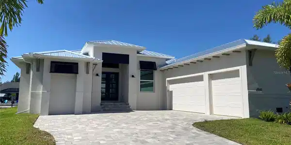 15850 VISCOUNT CIRCLE
